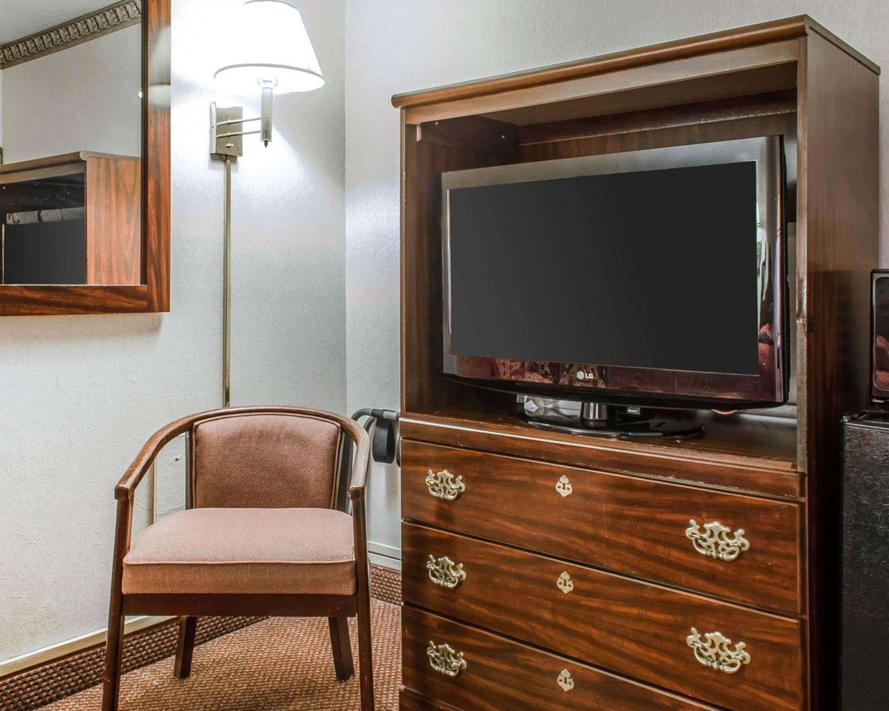 Econo Lodge Frackville Екстер'єр фото